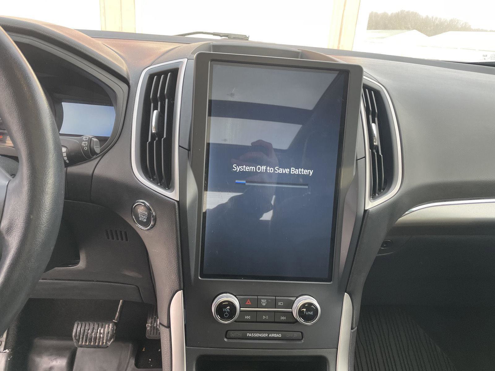 Used 2022 Ford Edge SEL w/ Convenience Package image 14