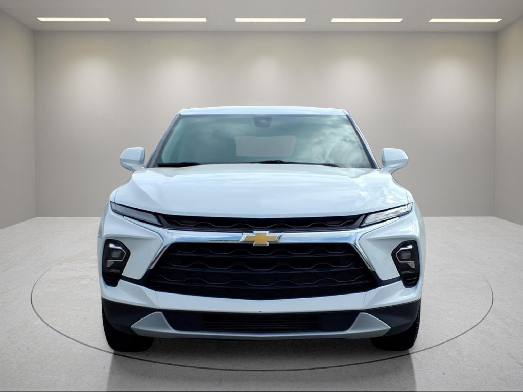 Certified 2025 Chevrolet Blazer LT w/ Driver Confidence Package FWD image 24