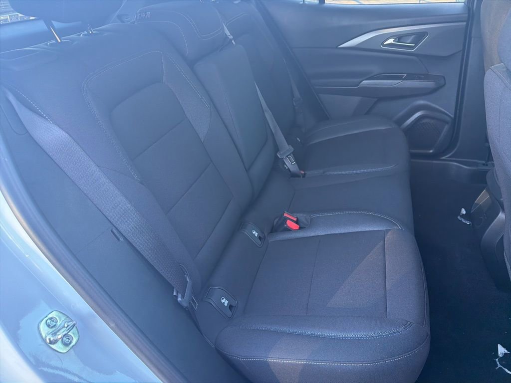 New 2026 Chevrolet Equinox EV LT w/ Comfort Package image 32