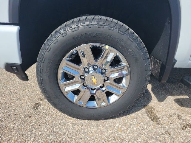 New 2026 Chevrolet Silverado 2500 High Country w/ High Country Premium Package AWD/4WD image 35