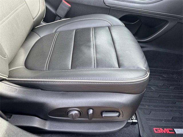 Used 2021 GMC Acadia Denali w/ Denali Technology Package image 16