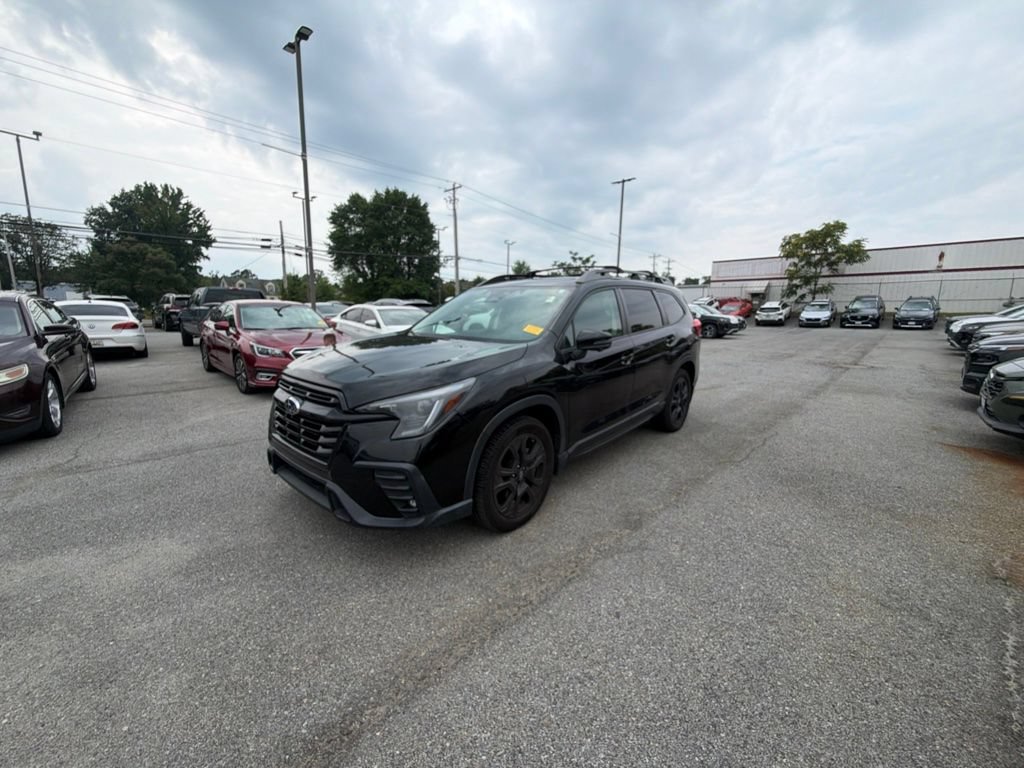 Used 2023 Subaru Ascent Onyx Edition Limited AWD/4WD image 3