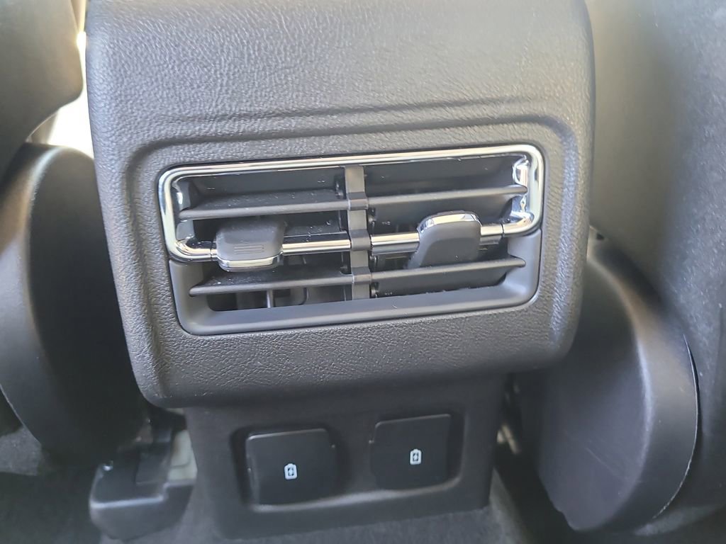 Used 2025 Lincoln Corsair Reserve w/ Jet Appearance Package image 13