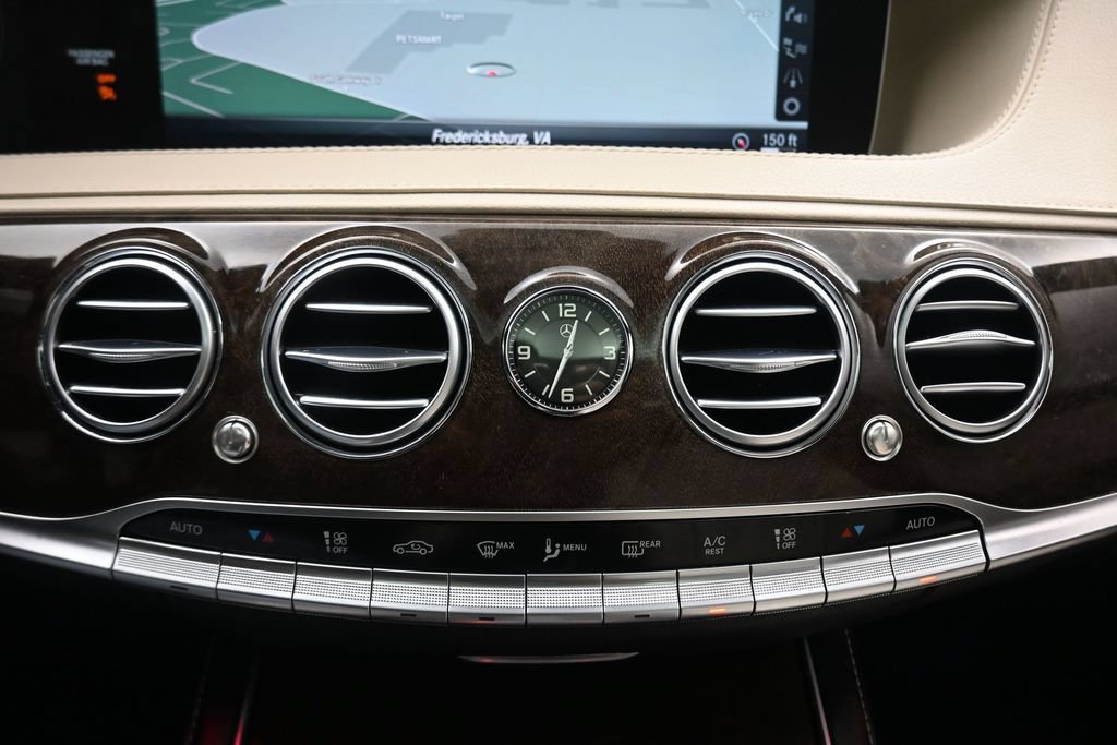 Used 2020 Mercedes-Benz S 450 4MATIC Sedan w/ Premium Package image 24