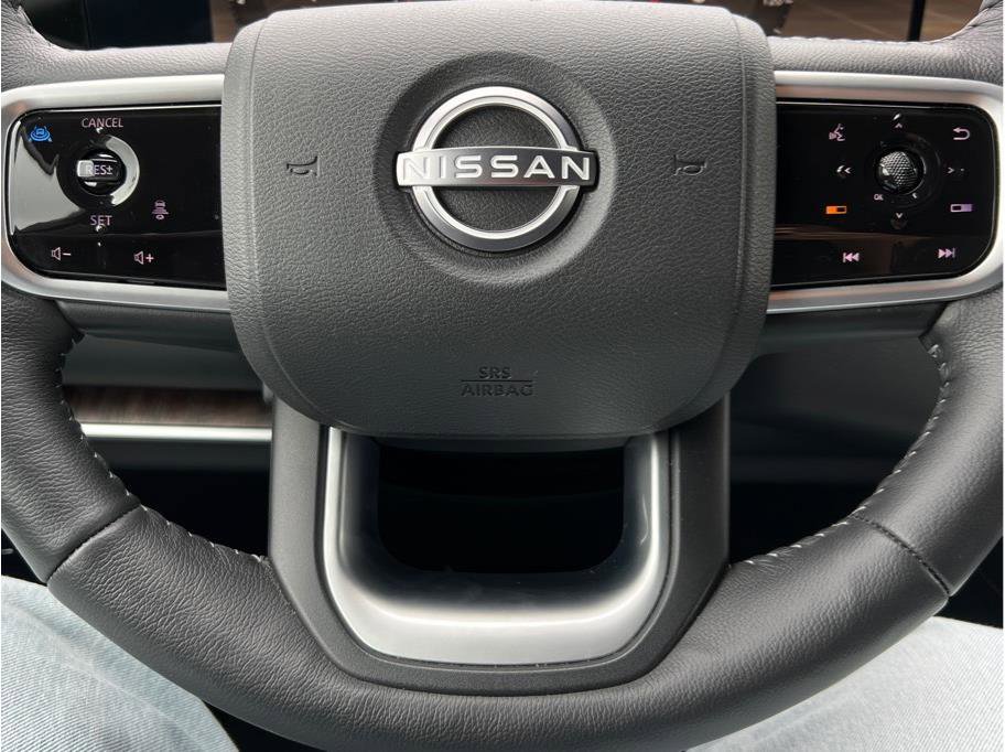 Used 2025 Nissan Armada Platinum AWD/4WD image 13