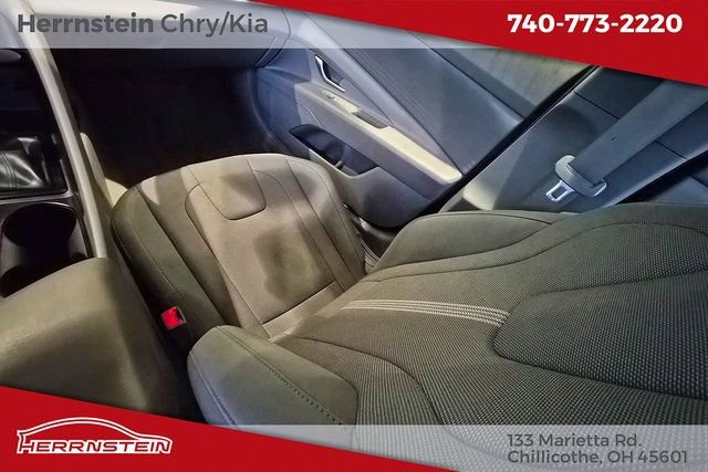 Used 2024 Hyundai Elantra SE image 15