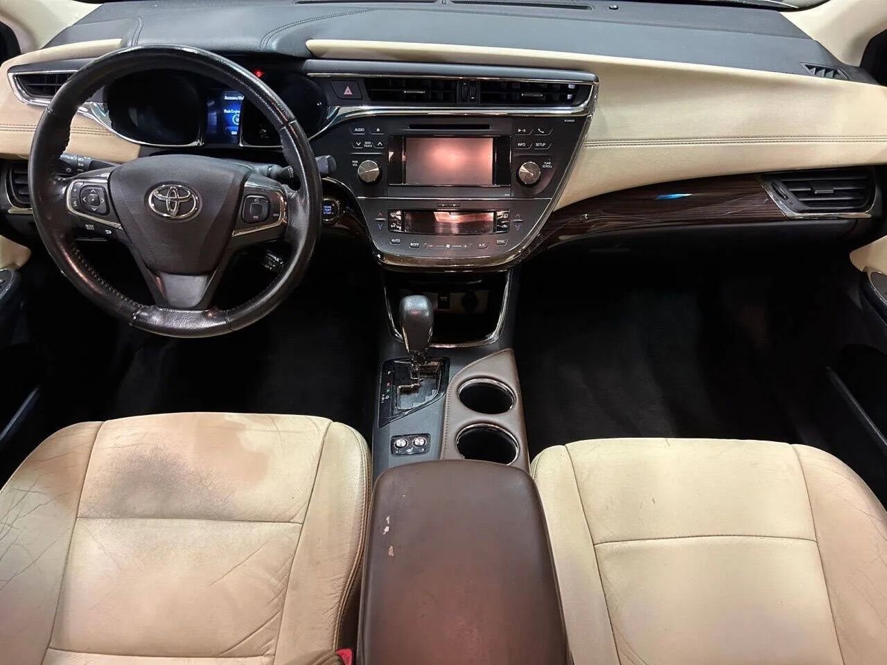Used 2014 Toyota Avalon XLE image 14