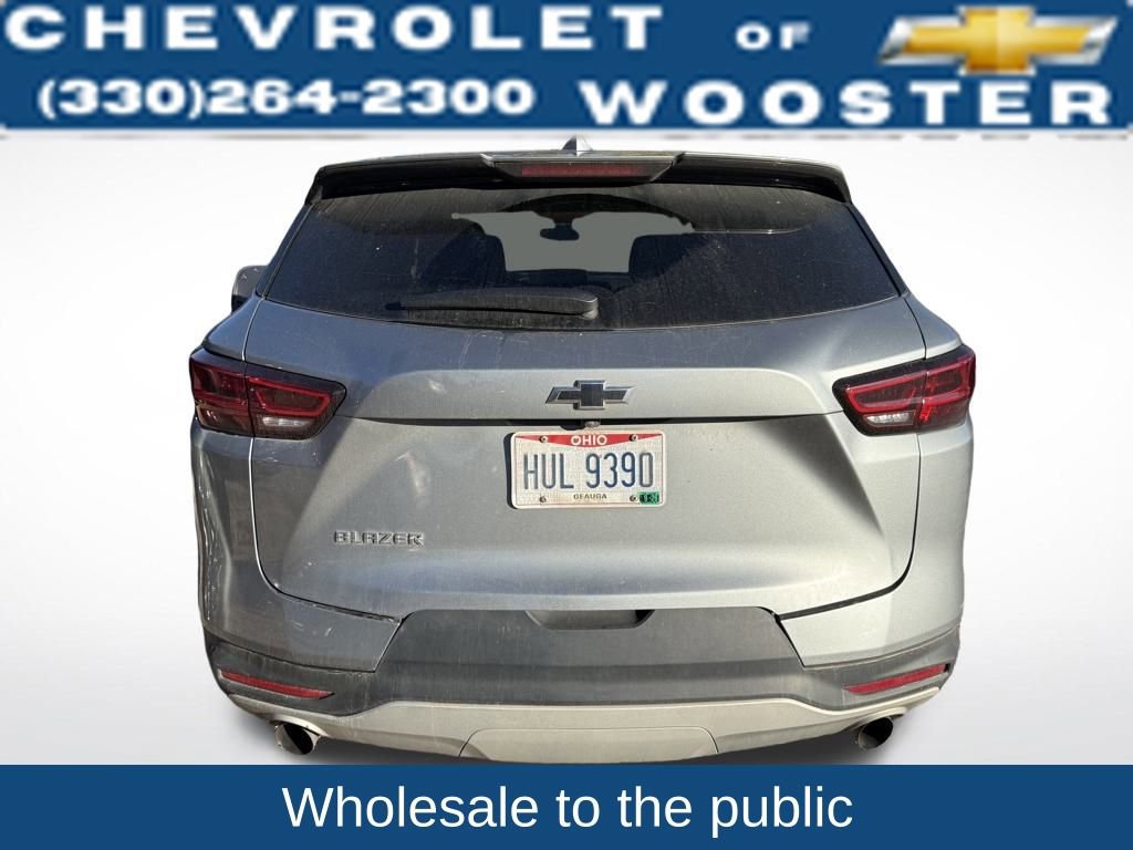 Used 2023 Chevrolet Blazer LT w/ Driver Confidence Package image 4