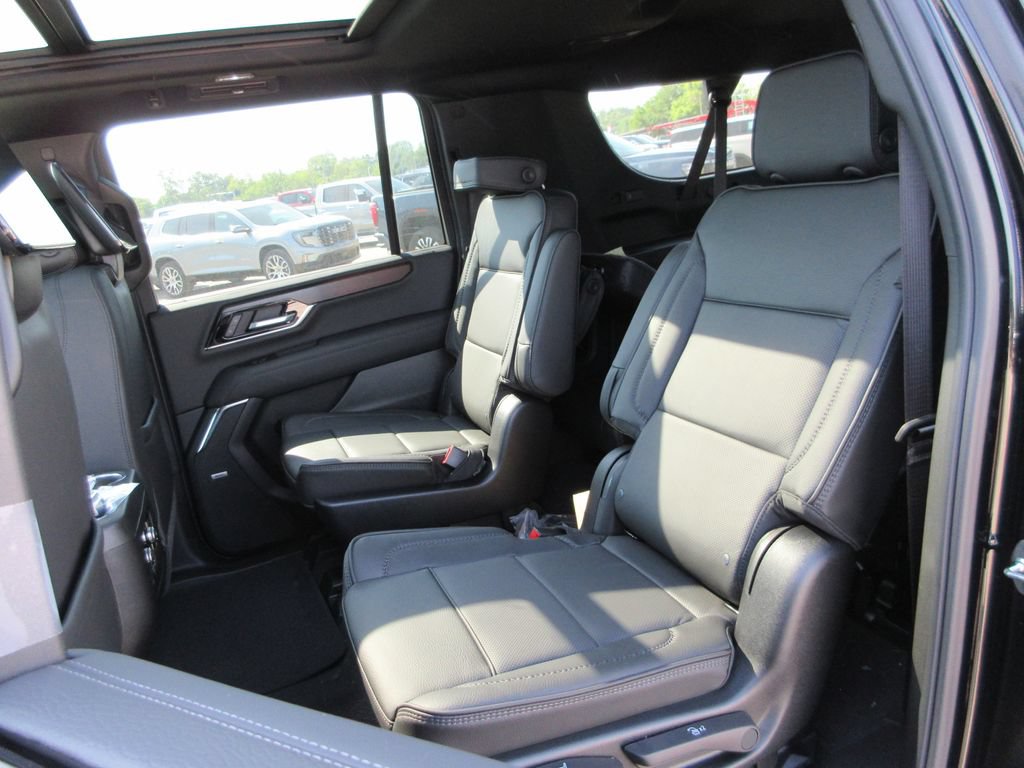 New 2026 GMC Yukon XL Denali w/ Denali Reserve Package AWD/4WD image 13