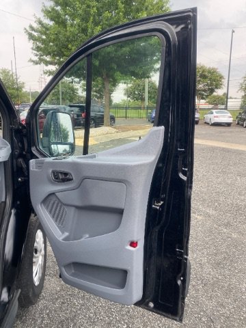 Used 2016 Ford Transit 350 XLT RWD image 12