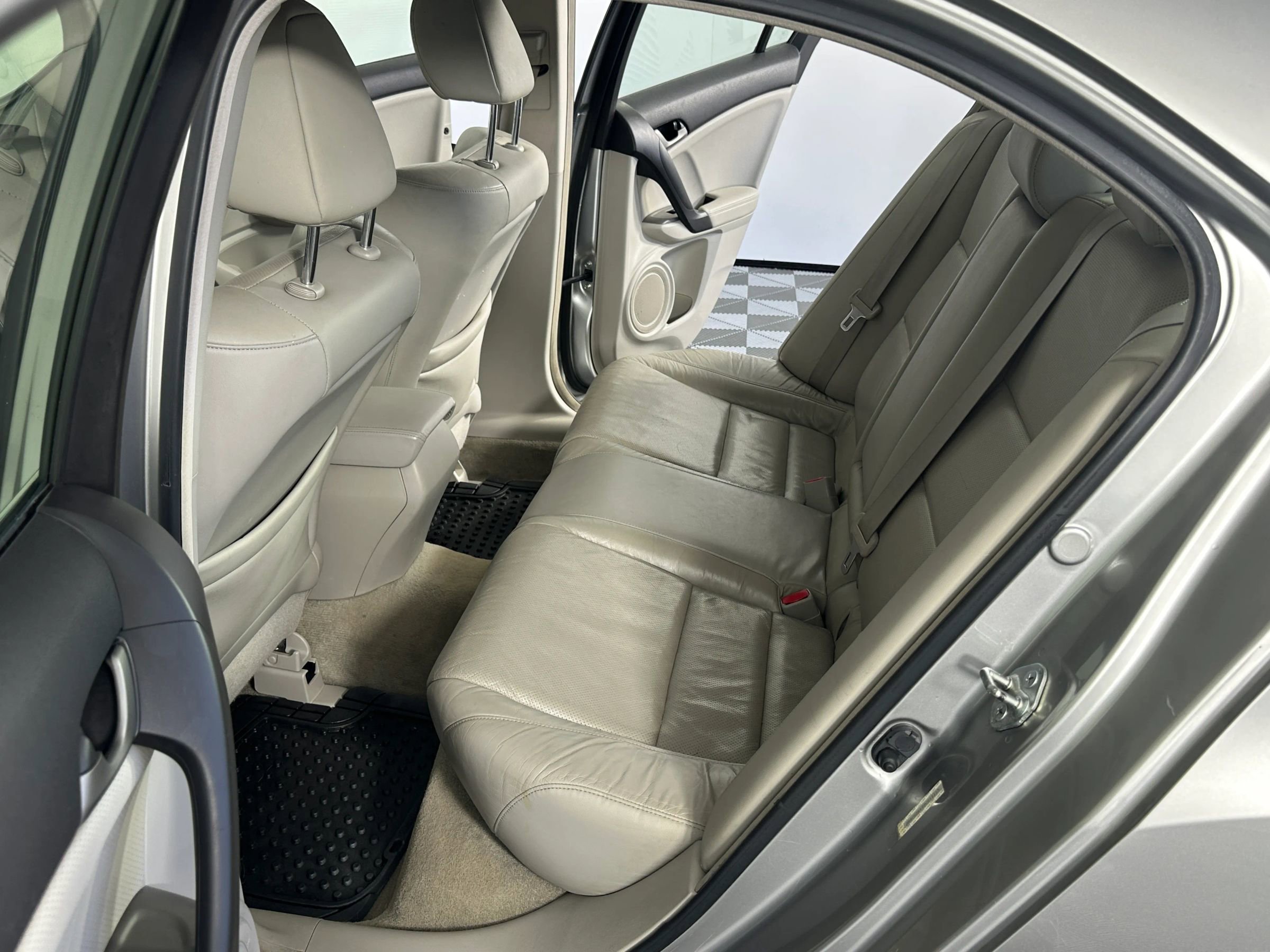 Used 2009 Acura TSX Sedan image 29