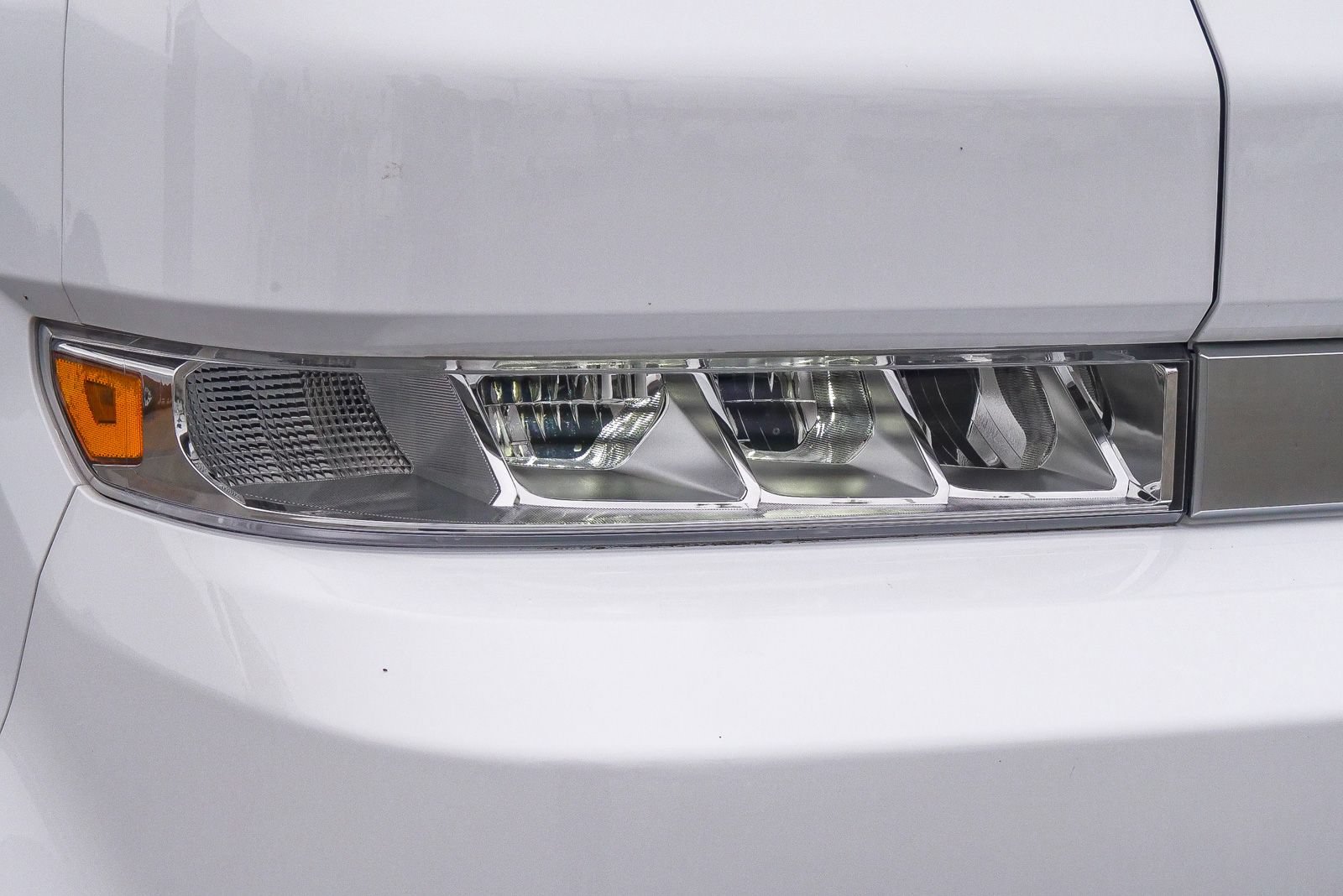 Used 2024 Chevrolet Brightdrop 600 w/ Commercial Equipment Package AWD/4WD image 4