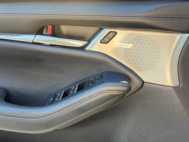 Used 2020 MAZDA MAZDA3 AWD Sedan w/ Premium Package image 17