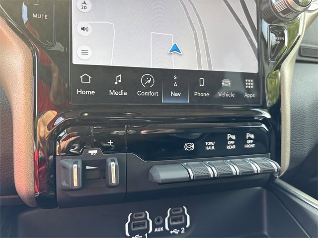 Used 2024 RAM 3500 Laramie image 29