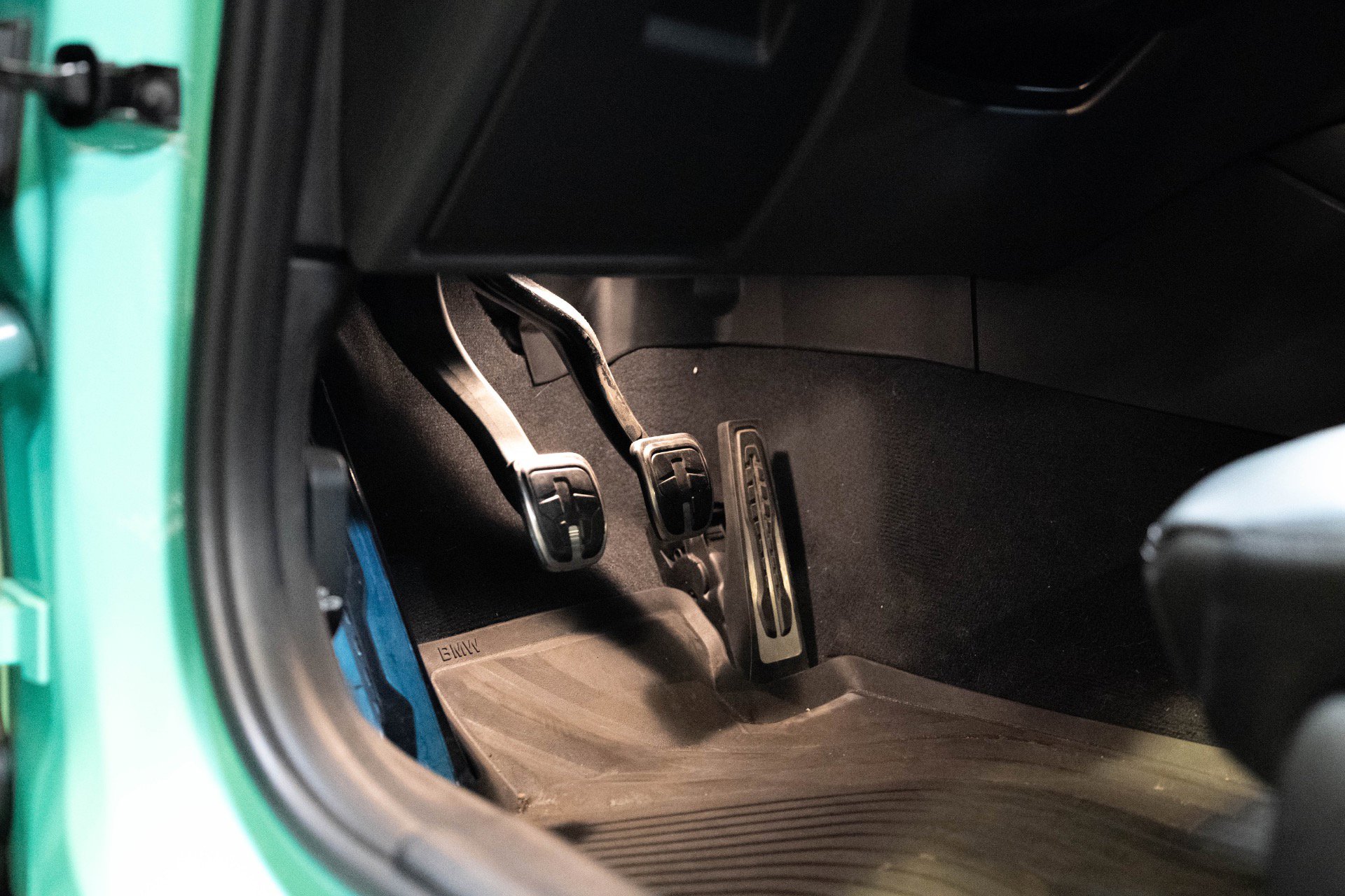 Used 2023 BMW M3 w/ Executive Package image 76