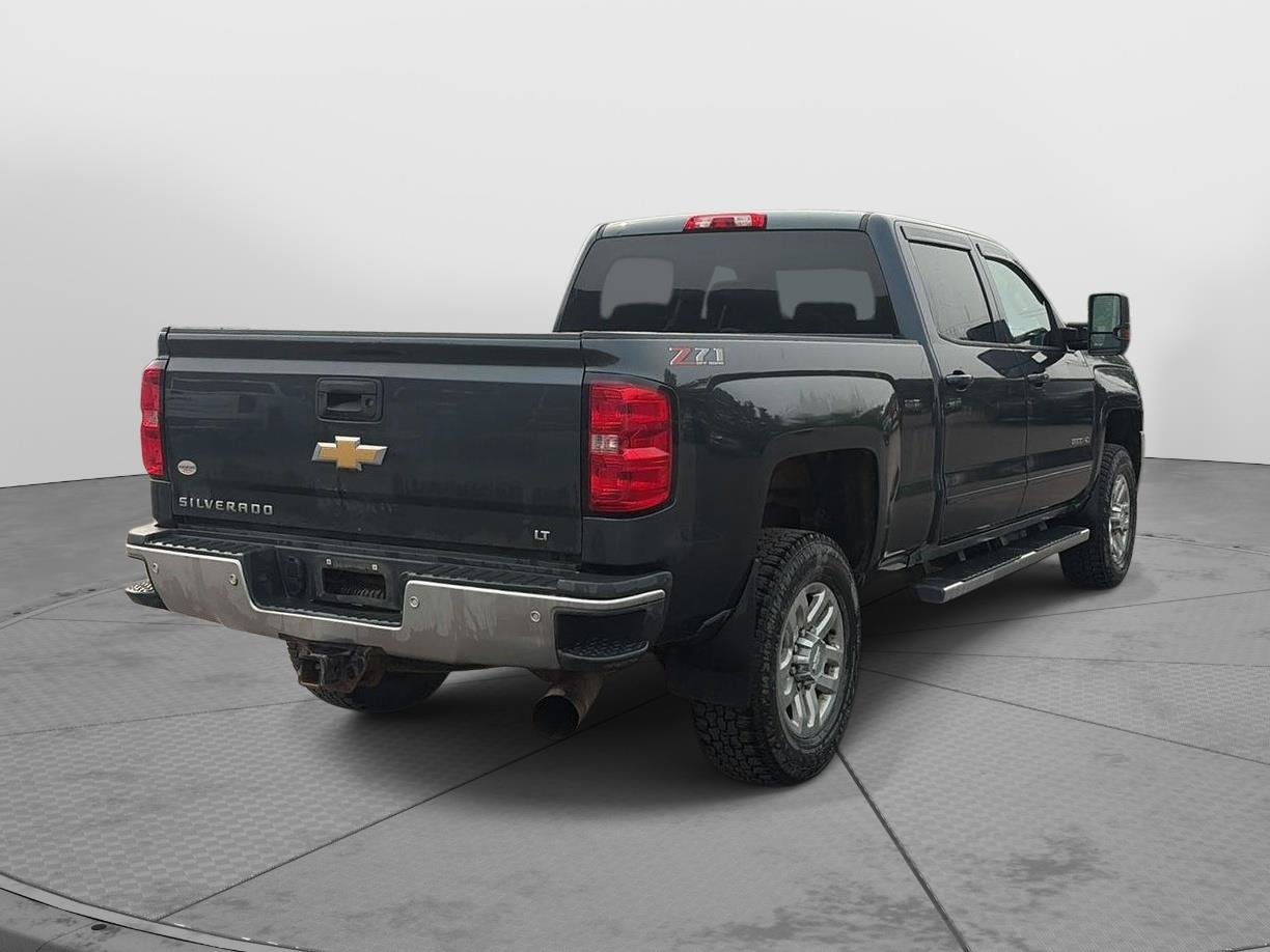 Used 2019 Chevrolet Silverado 2500 LT w/ LT Convenience Package AWD/4WD image 5