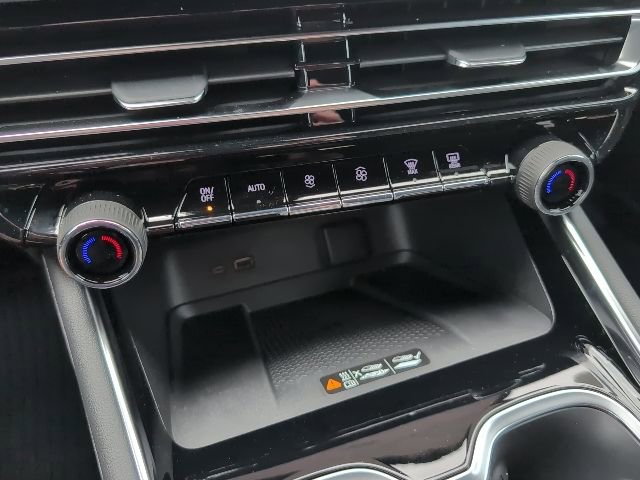 New 2026 Chevrolet Traverse LT w/ Driver Confidence Package image 26