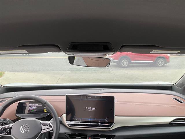 New 2025 Volkswagen ID.4 Pro image 8