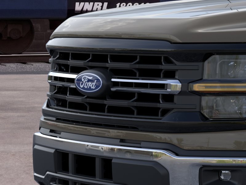 New 2026 Ford F150 XLT w/ XLT Chrome Appearance Package RWD image 17