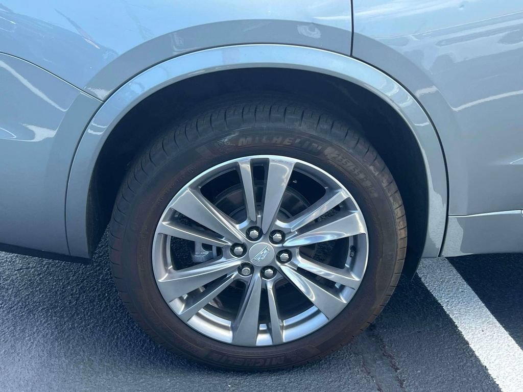 Used 2023 Cadillac XT6 Premium Luxury AWD/4WD image 6