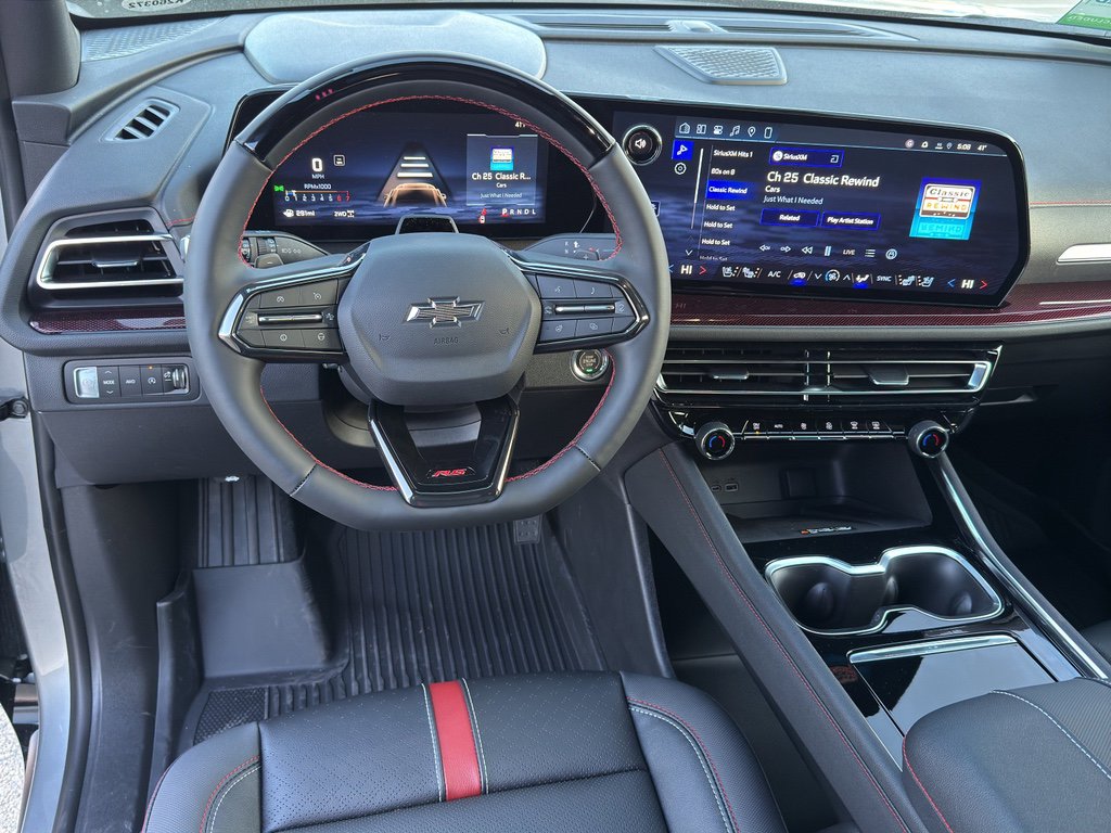 New 2026 Chevrolet Traverse RS w/ LPO, Floor Liner Package image 19