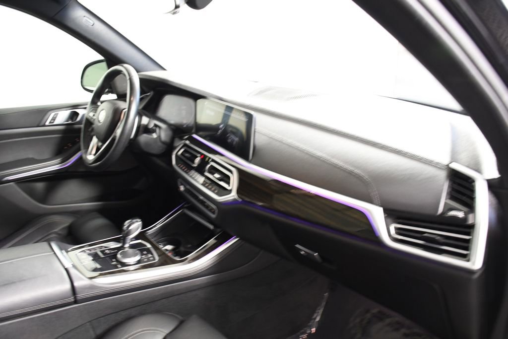 Used 2021 BMW X5 xDrive40i w/ Premium Package image 19