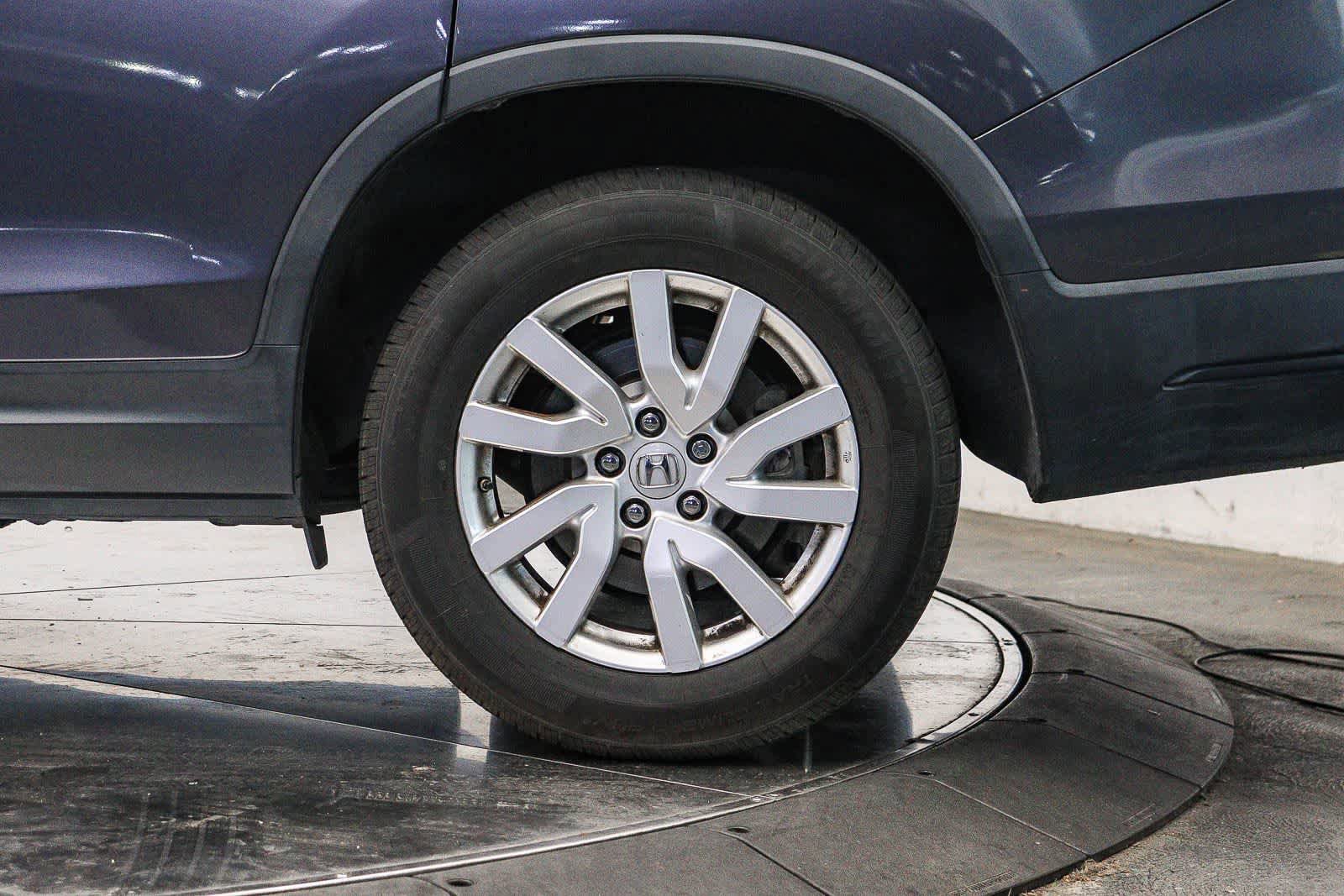 Used 2020 Honda Pilot LX image 10