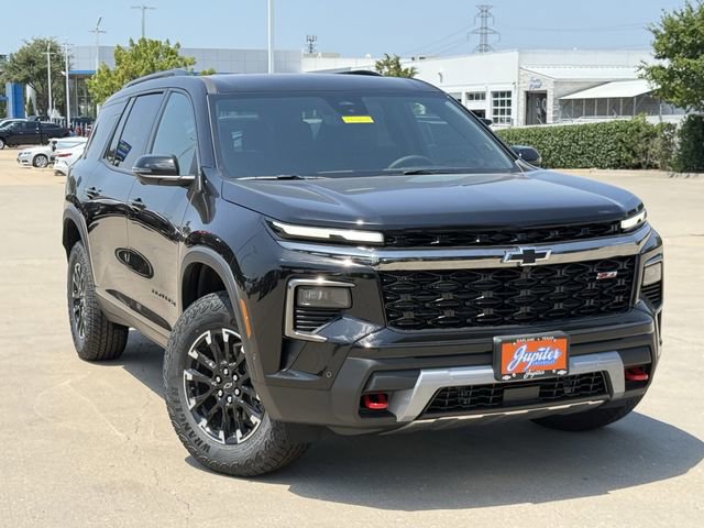 New 2026 Chevrolet Traverse Z71 w/ Enhanced Driving Package image 2