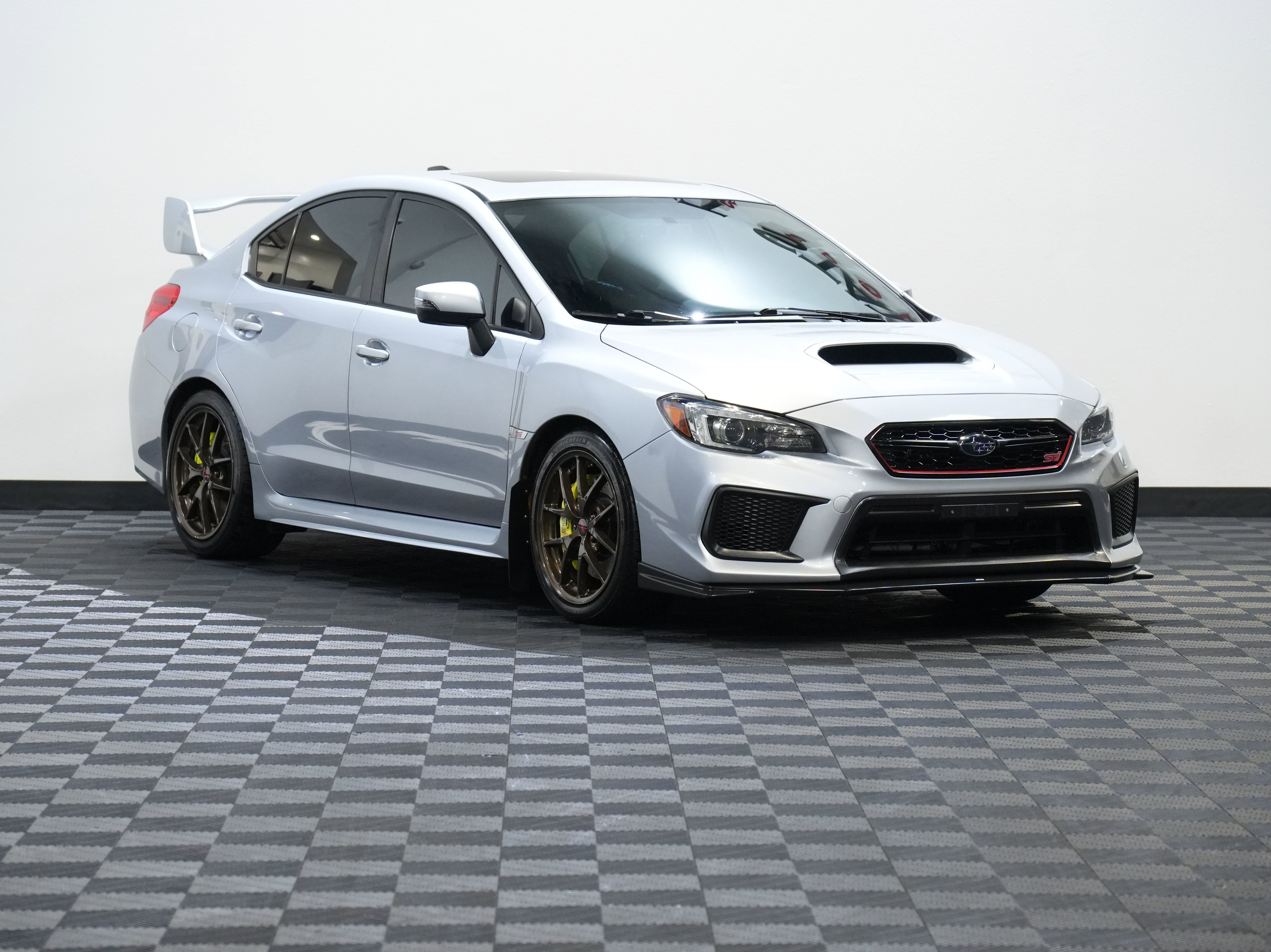 Used 2019 Subaru WRX STI Limited w/ Popular Package #1 AWD/4WD image 5