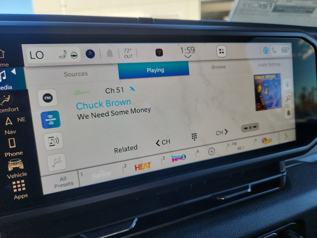 New 2026 Jeep Gladiator Sport image 12