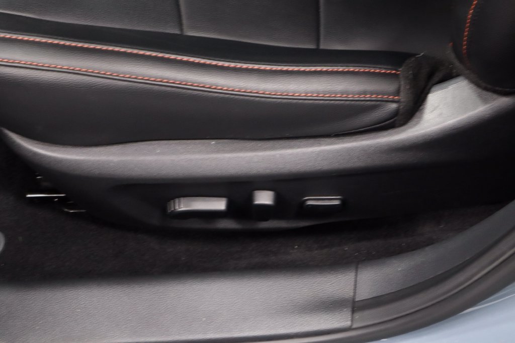 Certified 2025 Nissan Sentra SR w/ SR Premium Package FWD image 24