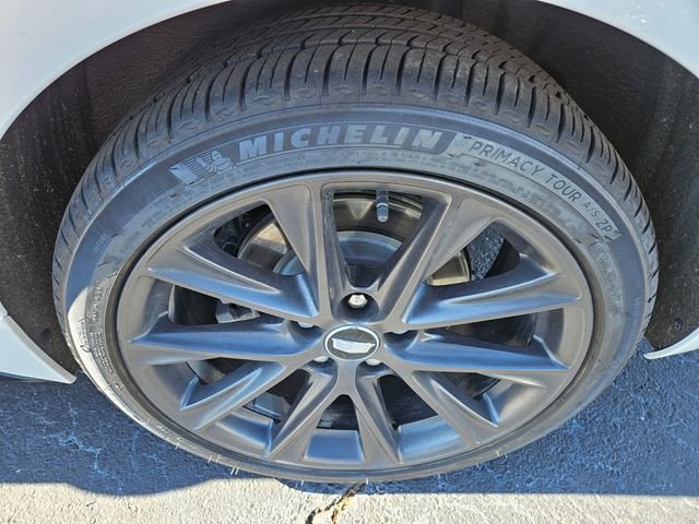 Used 2025 Cadillac CT5 Sport w/ Technology Package image 14