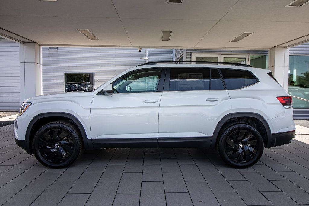 New 2026 Volkswagen Atlas SE FWD image 10