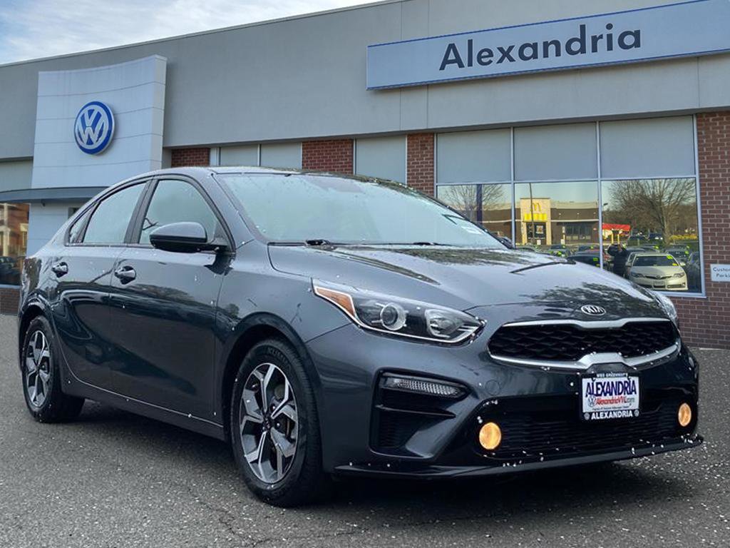 Used 2021 Kia Forte LXS image 1