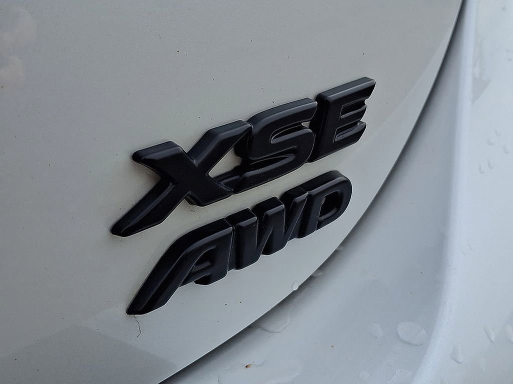 Used 2022 Toyota Camry XSE w/ Navigation Package AWD/4WD image 30