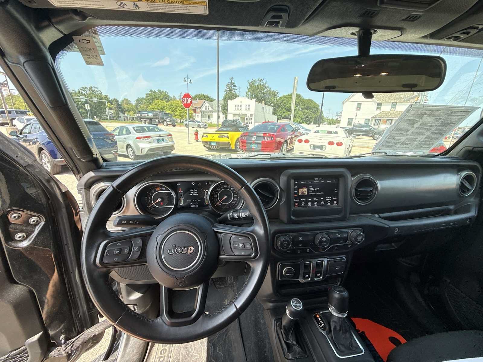 Used 2022 Jeep Wrangler Sport AWD/4WD image 21