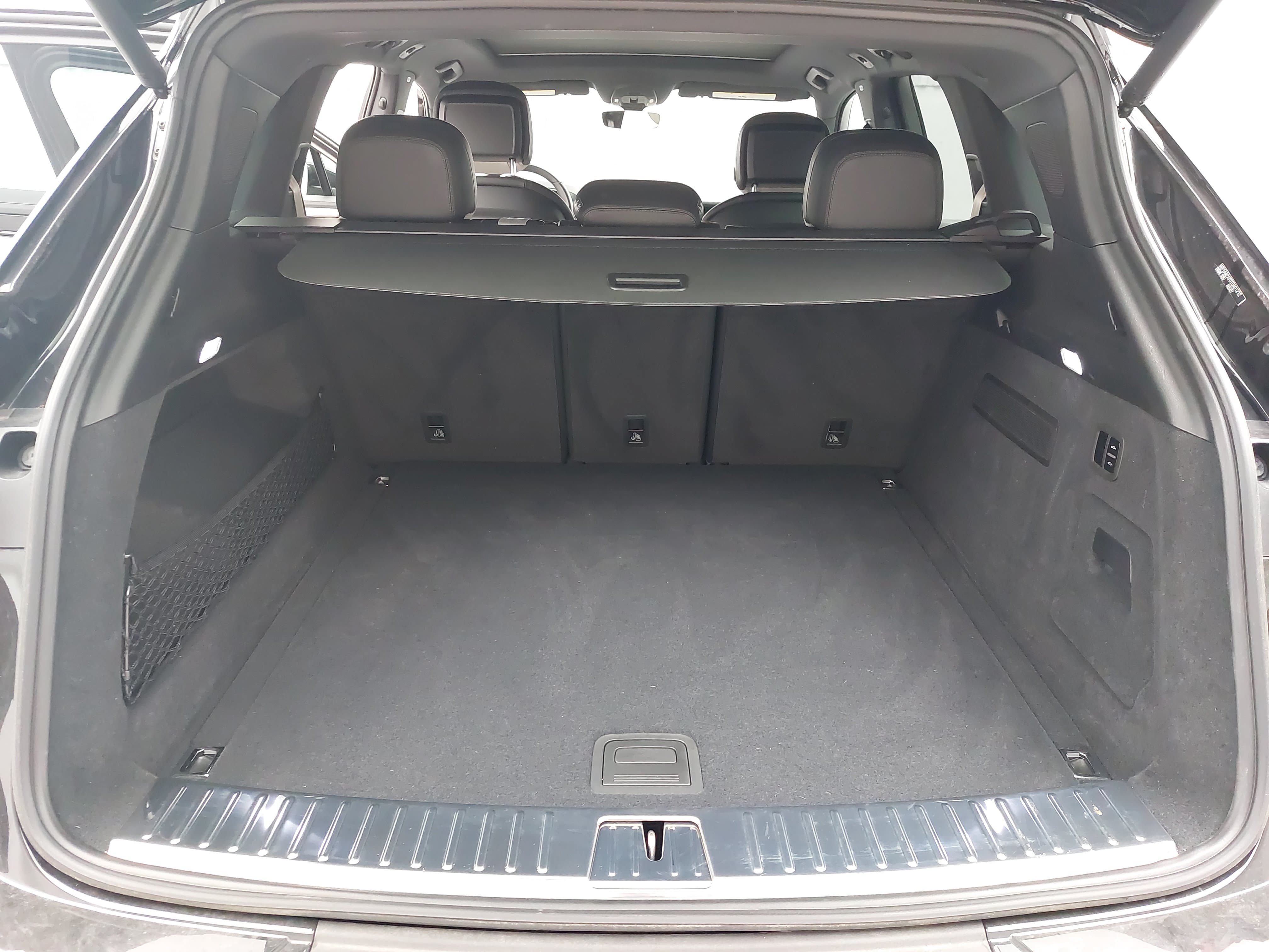 Certified 2026 Porsche Cayenne AWD/4WD image 14