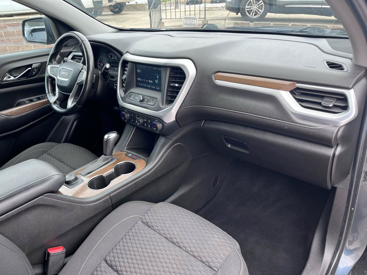 Used 2019 GMC Acadia SLE AWD/4WD image 20
