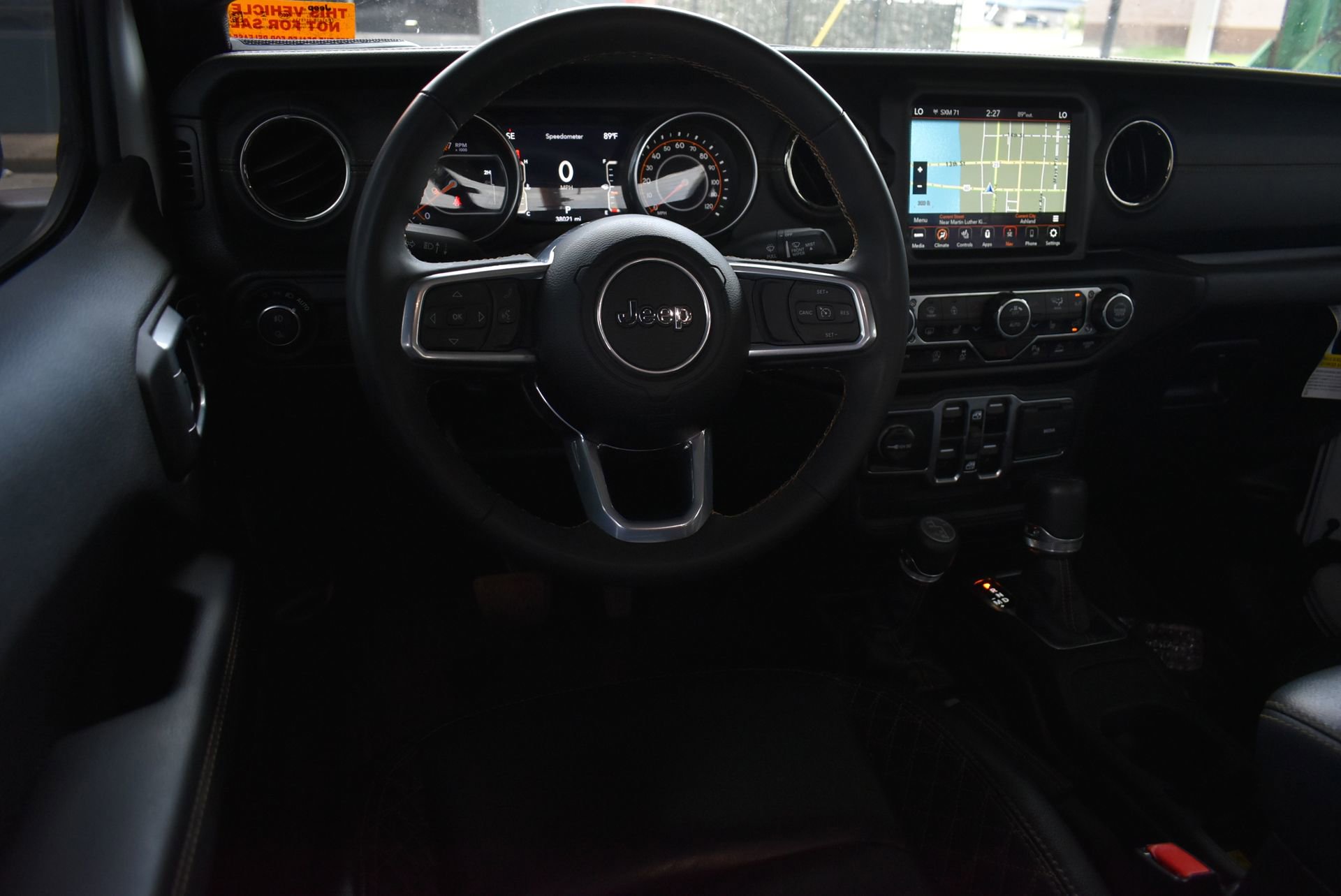 Used 2023 Jeep Gladiator Overland image 14