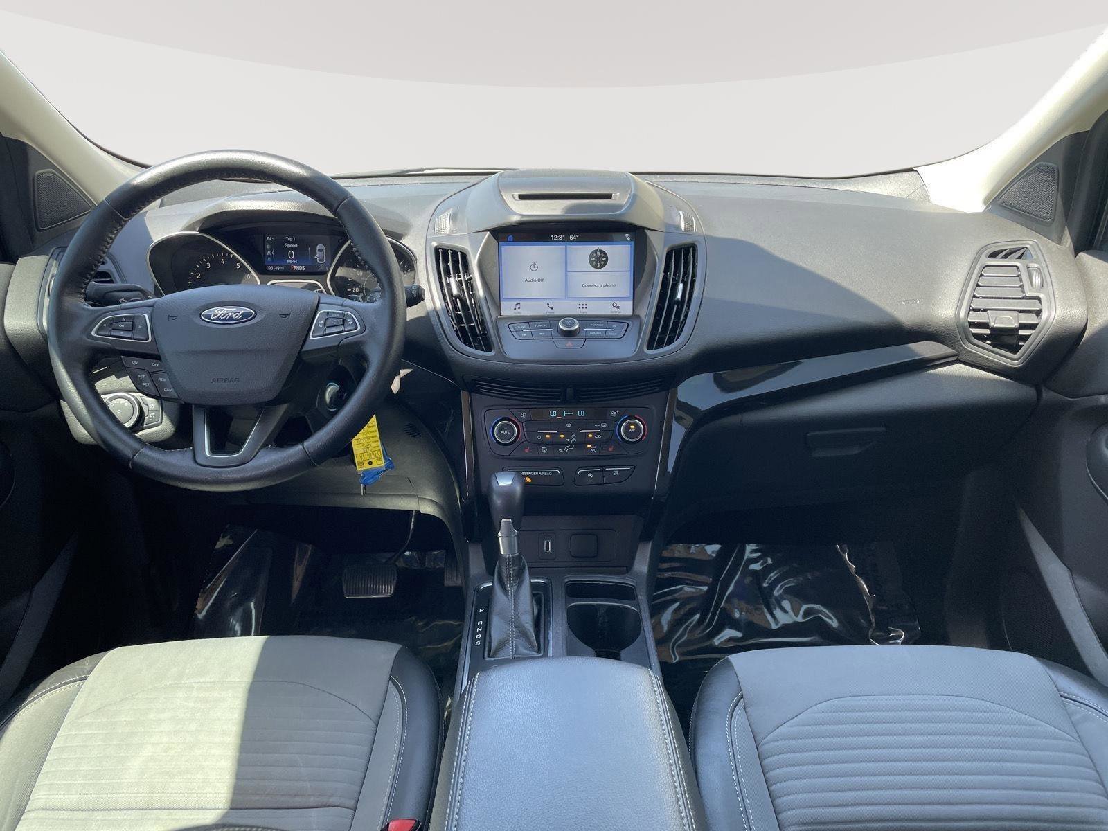 Used 2018 Ford Escape SE w/ SE Sport Appearance Package FWD image 16
