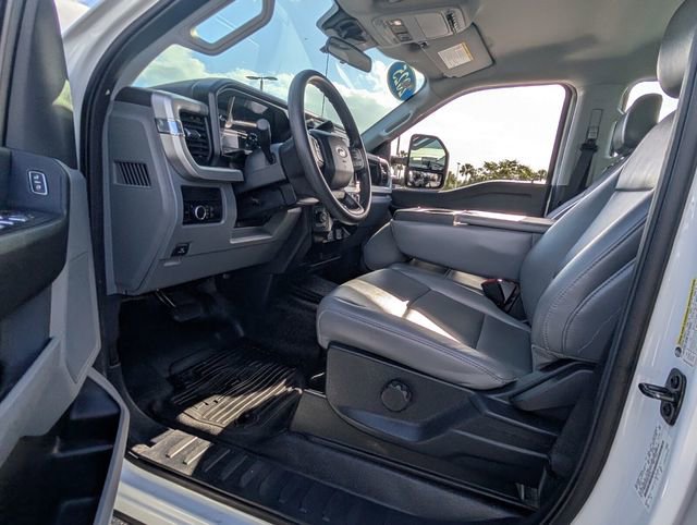Certified 2025 Ford F250 XL AWD/4WD image 8