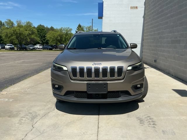 Used 2021 Jeep Cherokee Latitude Lux w/ Comfort/Convenience Group AWD/4WD image 8
