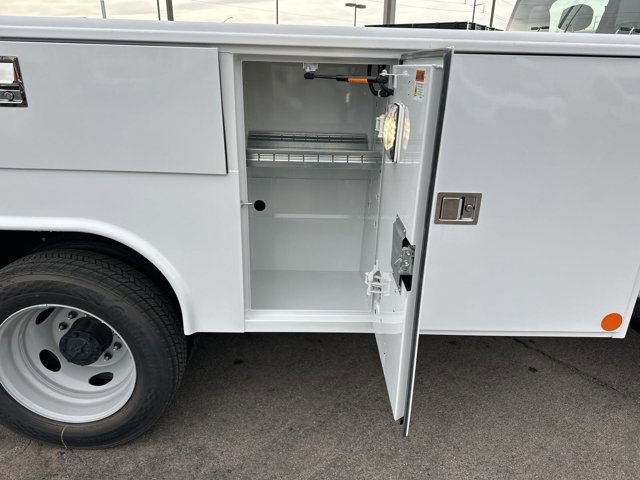 New 2024 Ford F550 XL 11FT Reading Service Body image 8