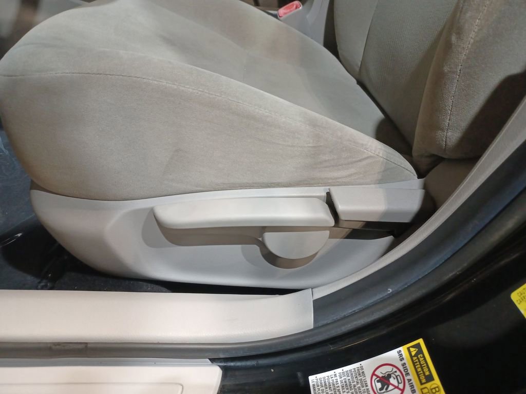 Used 2012 Toyota Corolla LE w/ Preferred Accessory Pkg image 14