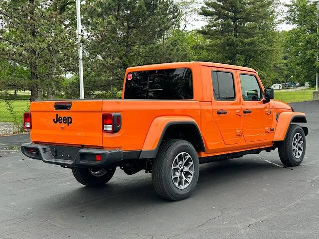New 2025 Jeep Gladiator Sport AWD/4WD image 3