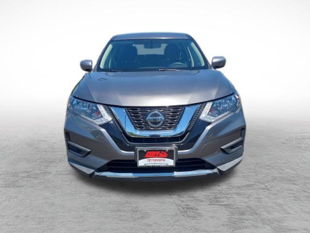 Used 2018 Nissan Rogue S AWD/4WD image 2