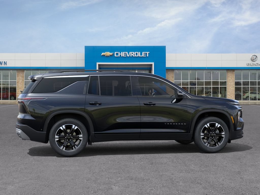 New 2027 Chevrolet Traverse LT w/ Sun and Wheel Package FWD image 5
