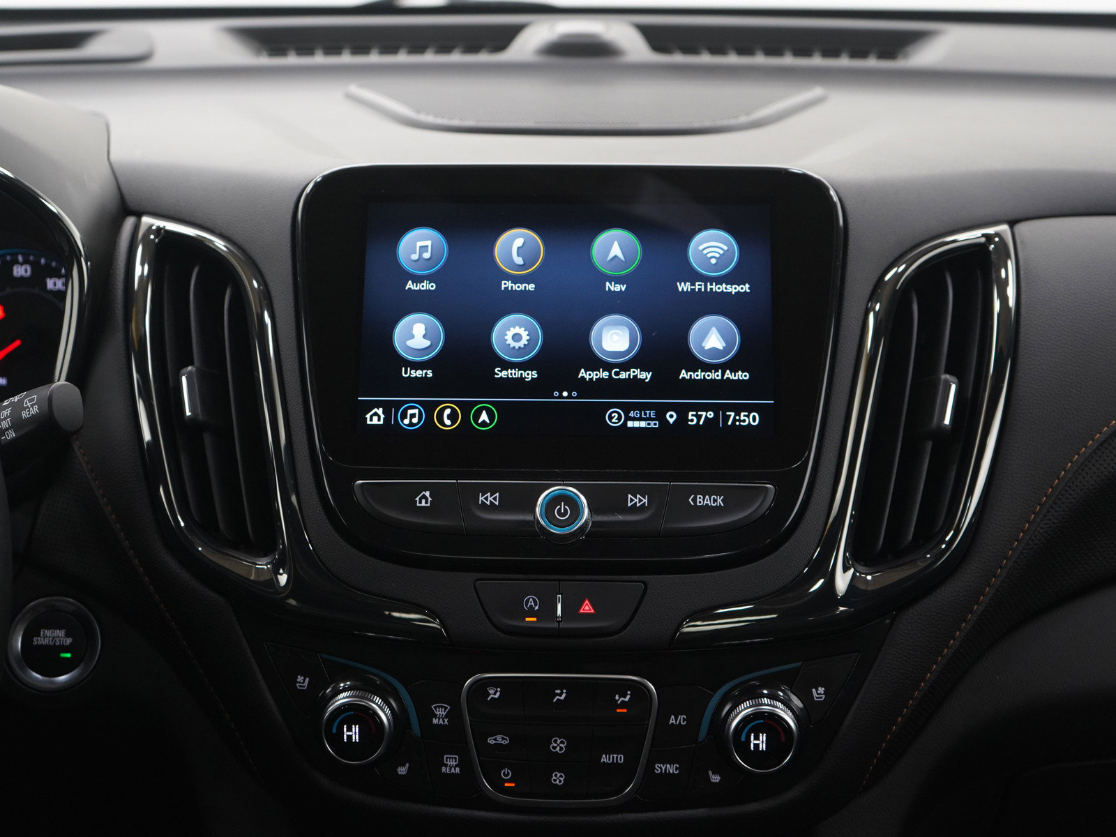 Used 2023 Chevrolet Equinox Premier AWD/4WD image 15