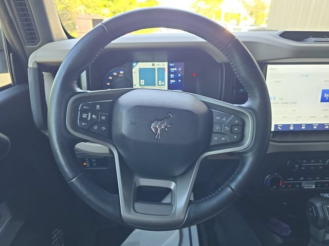 Used 2023 Ford Bronco Wildtrak AWD/4WD image 17