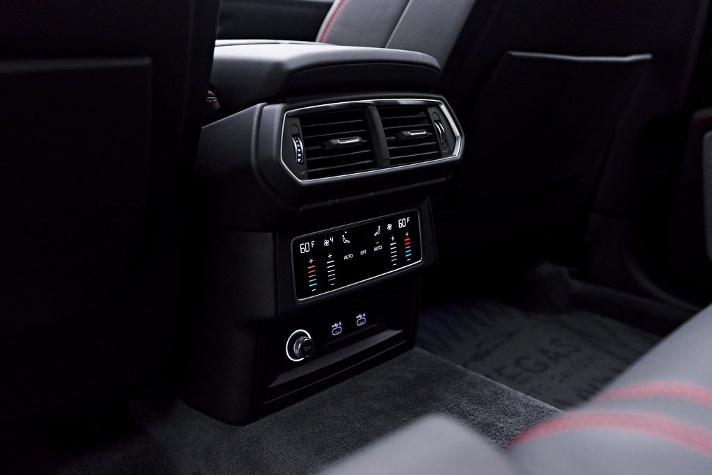 Used 2022 Lamborghini Urus image 56